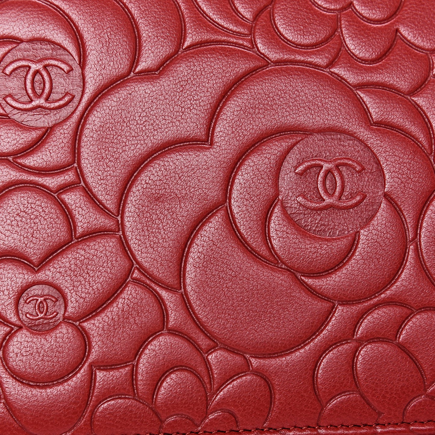 Lambskin Camellia Embossed Wallet On Chain WOC Red
