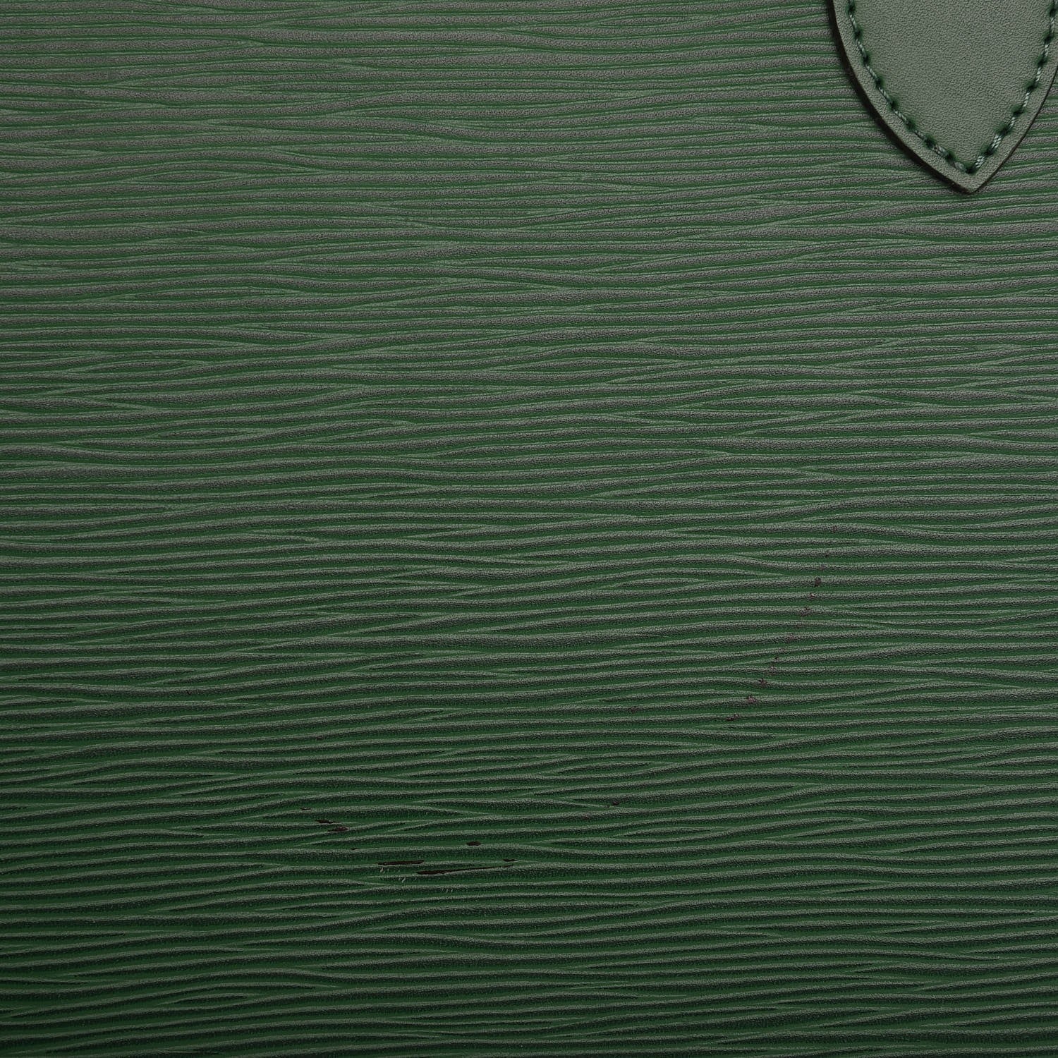 Louis Vuitton Epi Neverfull MM Menthe 18 of 18