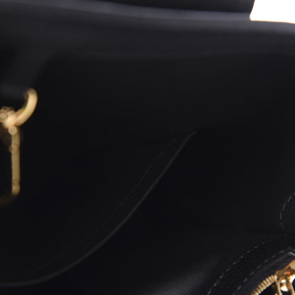 Louis Vuitton Taurillon Lambskin Capucines MM Black 7 of 11