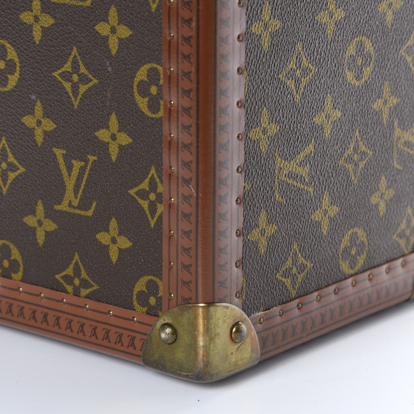 Monogram Boite Flacons Beauty Train Trunk Case