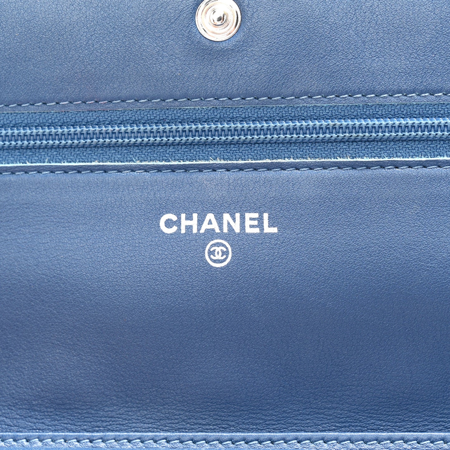 Patent Quilted Brilliant Wallet On Chain WOC Blue