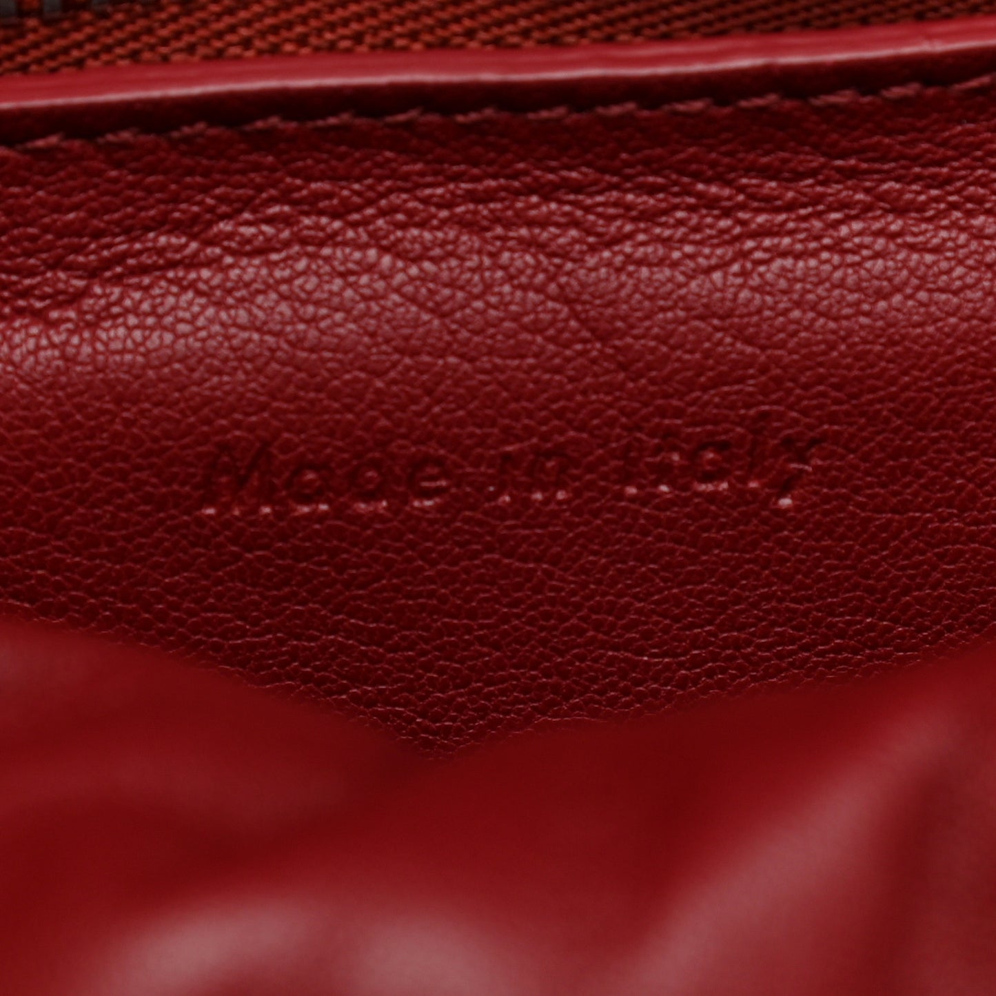 Smooth Lambskin Medium Pillow Flap Burgundy