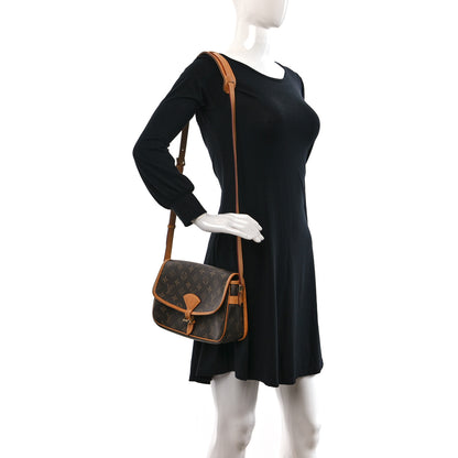 Louis Vuitton Monogram Sologne 2 of 11