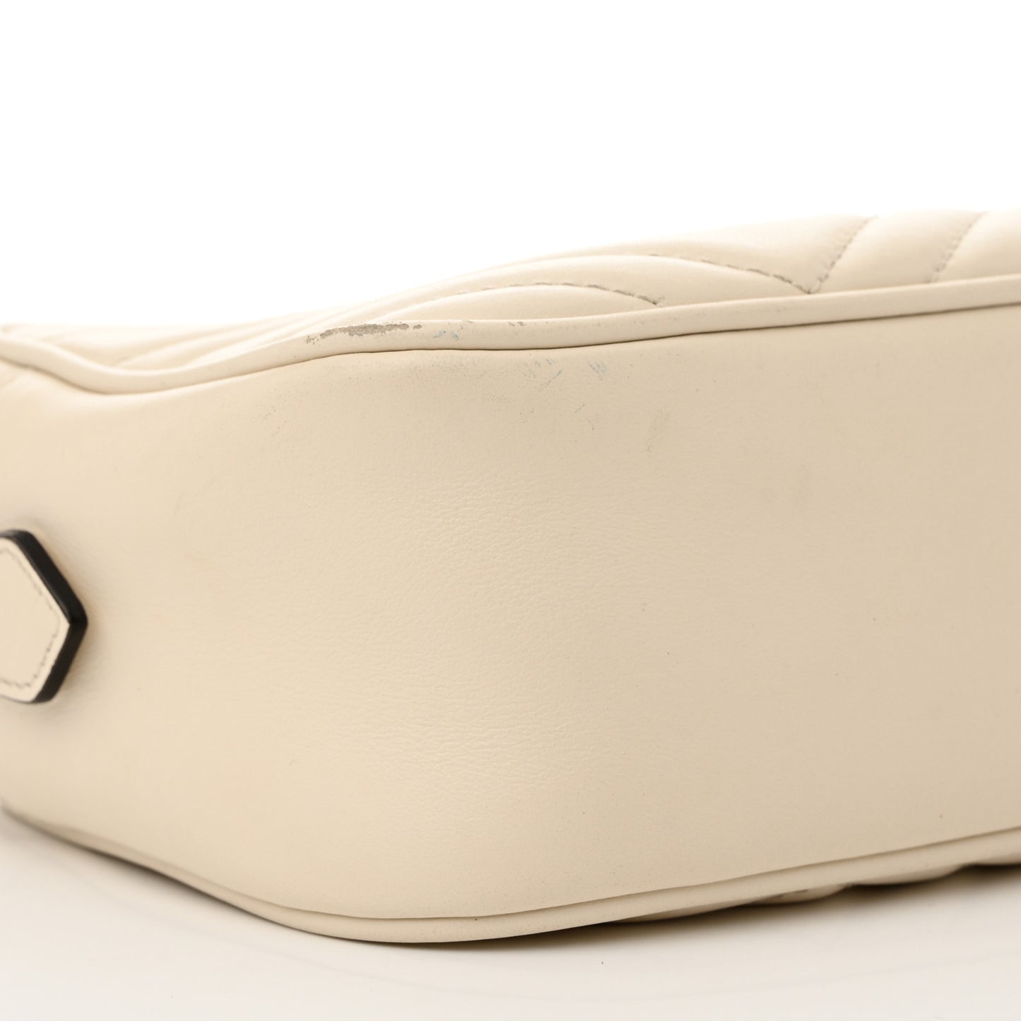 Calfskin Matelasse Small GG Marmont Chain Shoulder Bag White