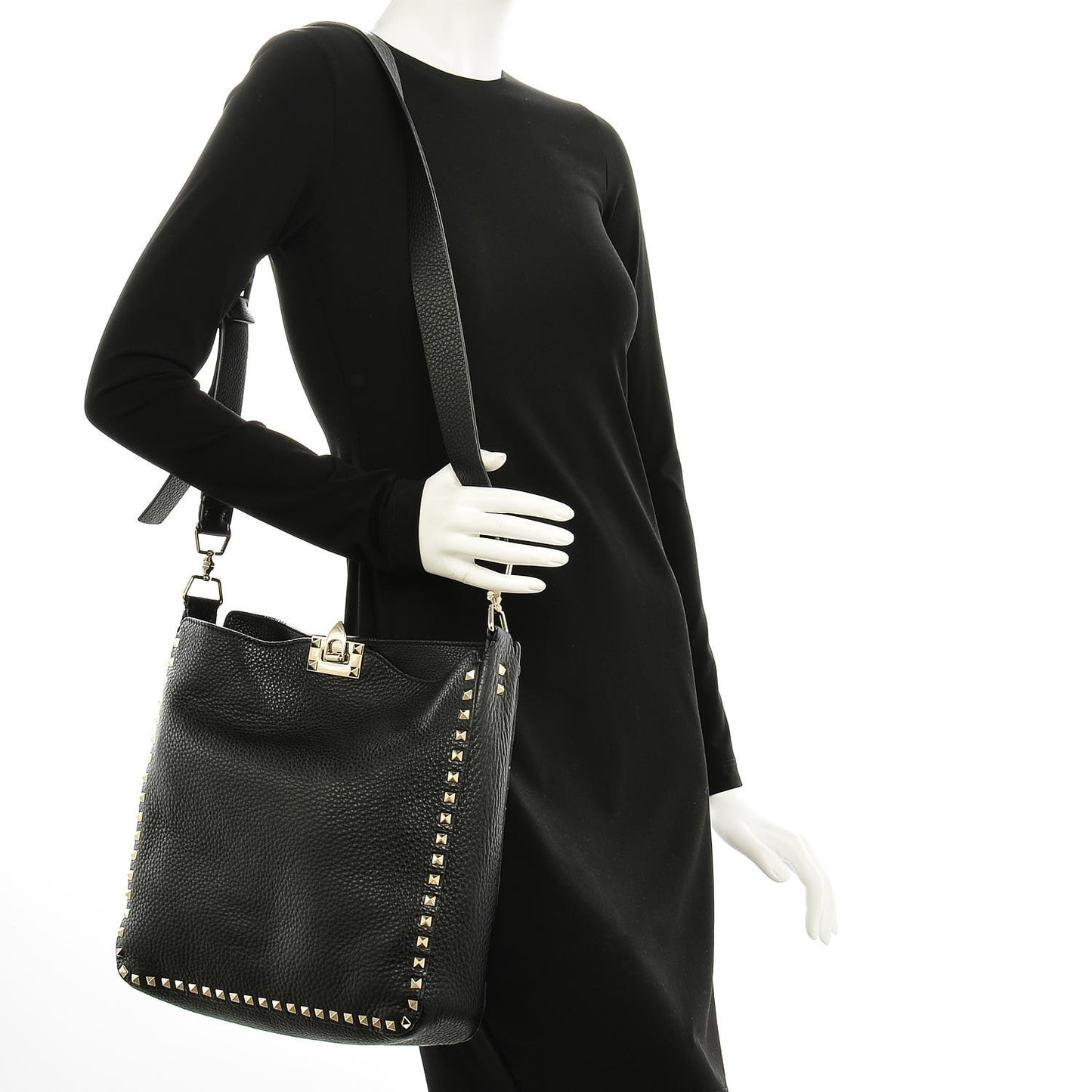 Pebbled Calfskin Large Rockstud Flip-Lock Messenger Bag Black