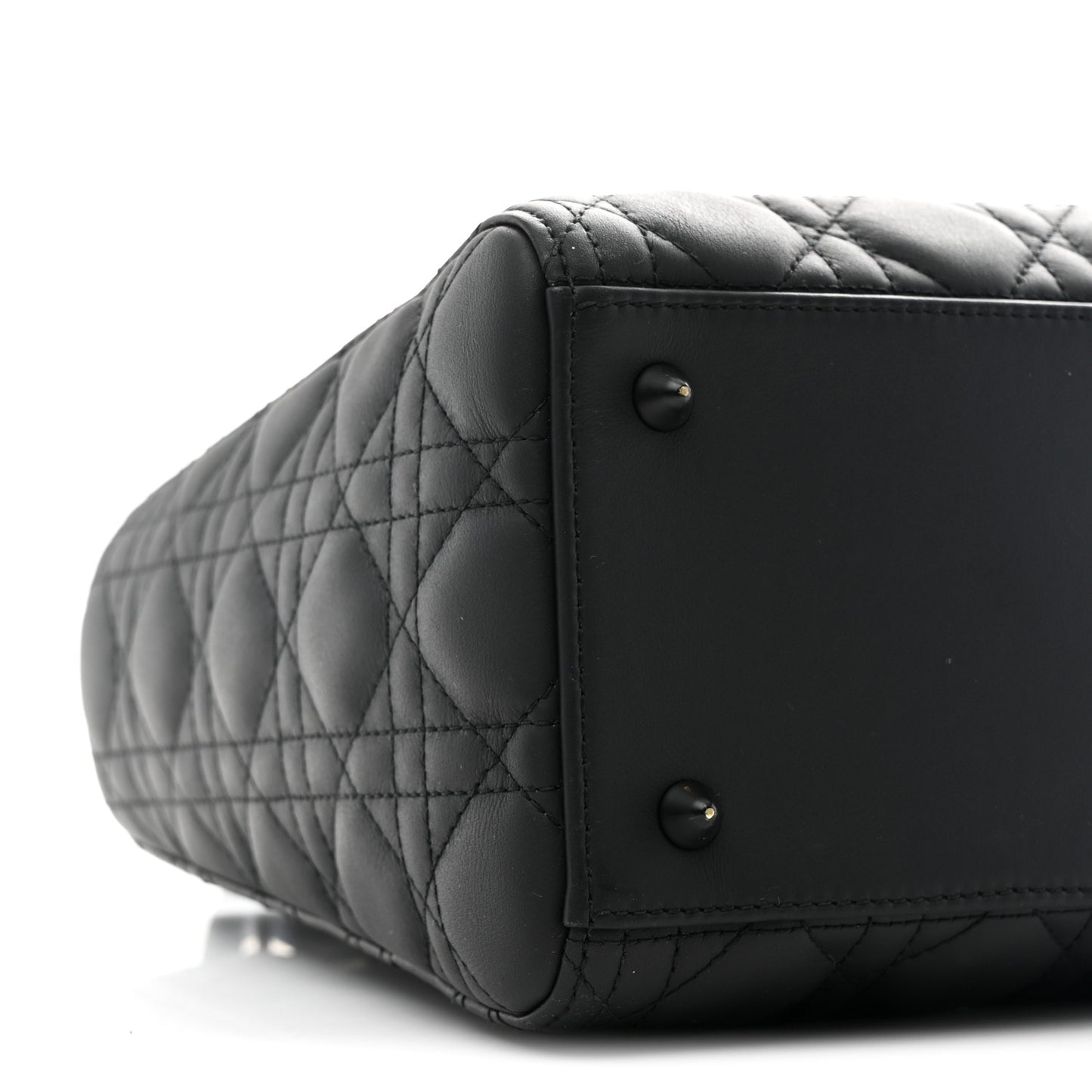 Ultra Matte Calfskin Cannage Medium Lady Dior Black