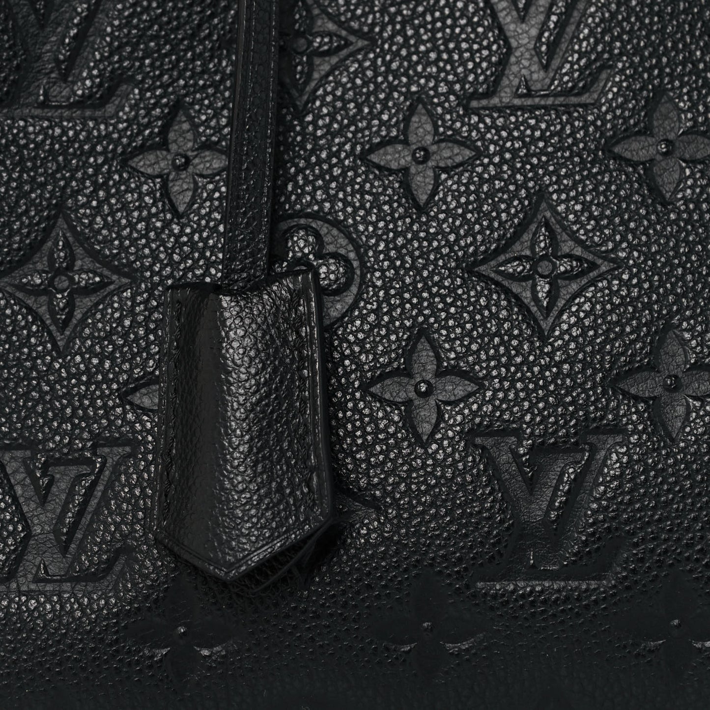 Empreinte Montaigne BB Black