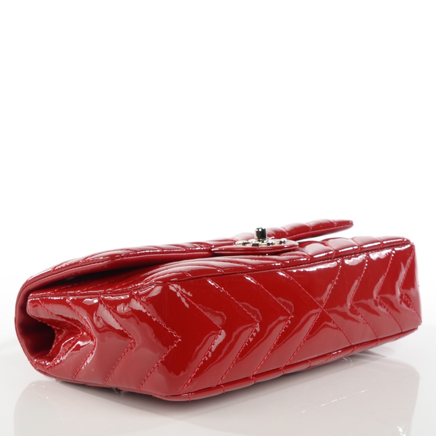 Patent Chevron Medium Single Flap Red