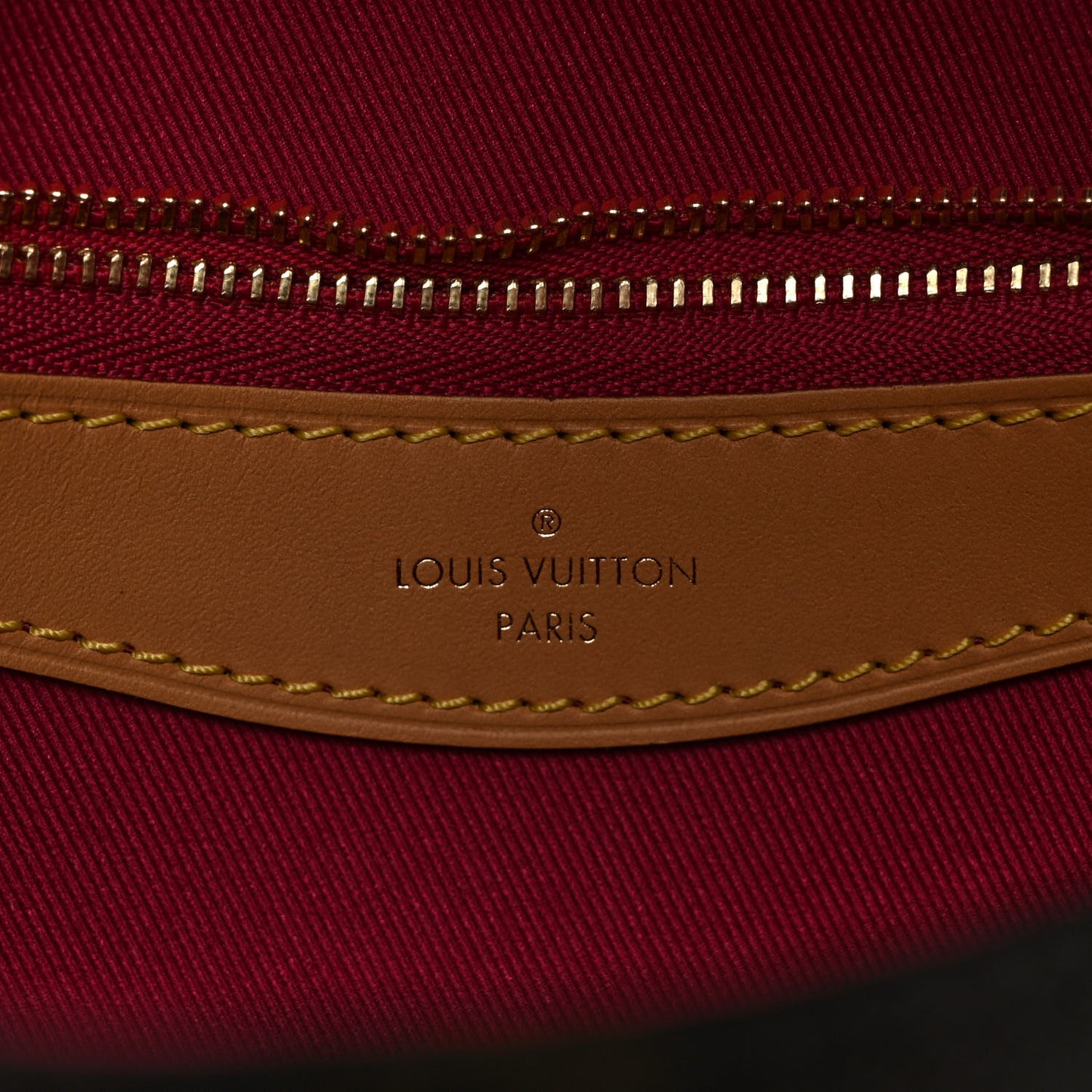 Monogram Diane Fuchsia