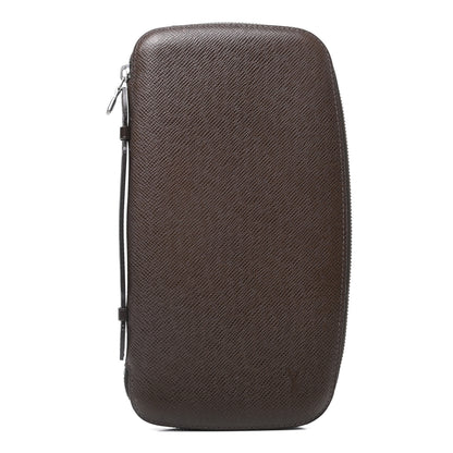 Louis Vuitton Taiga Atoll Travel Organizer Grizzli 1 of 9