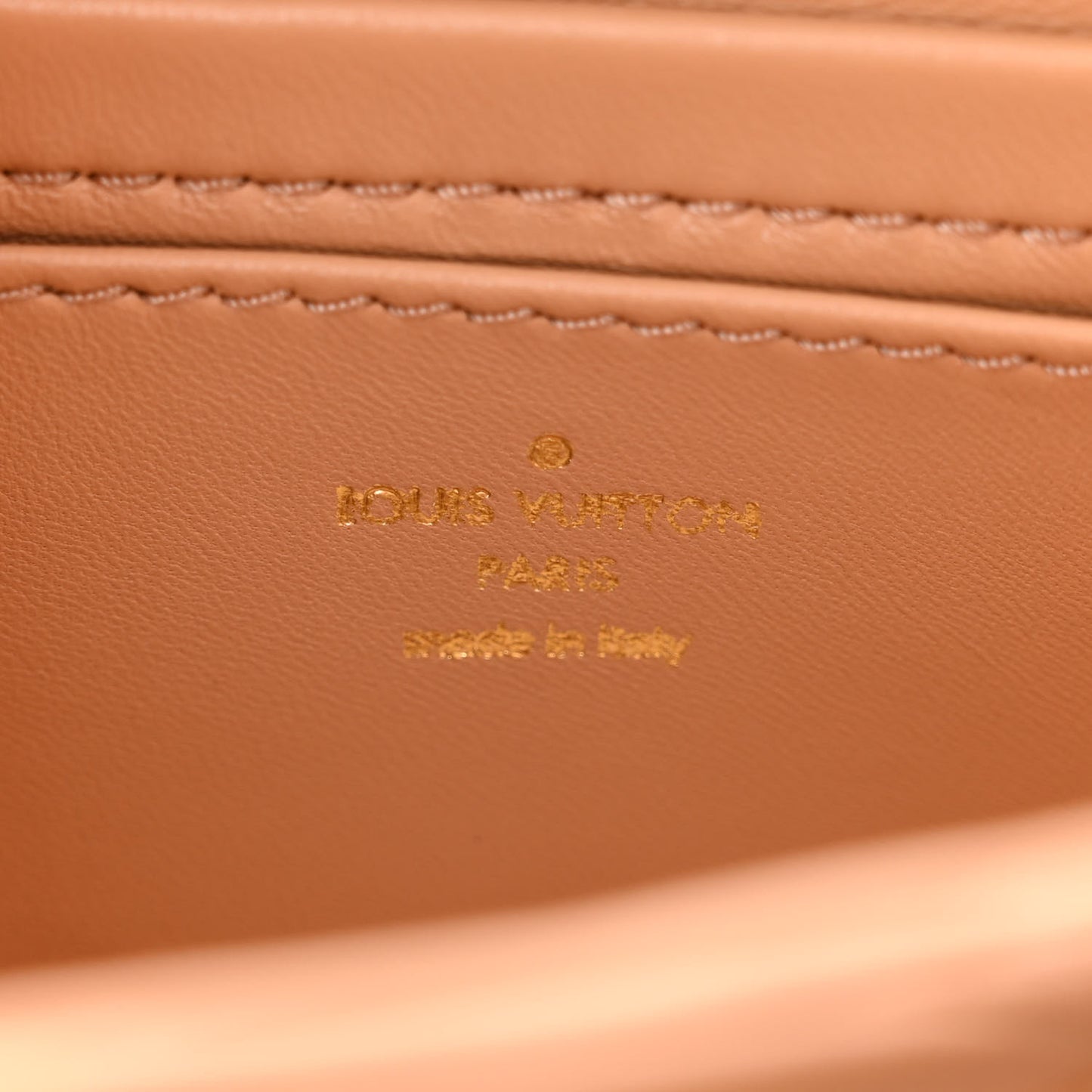Lambskin Malletage Top Handle GO-14 MM Sand