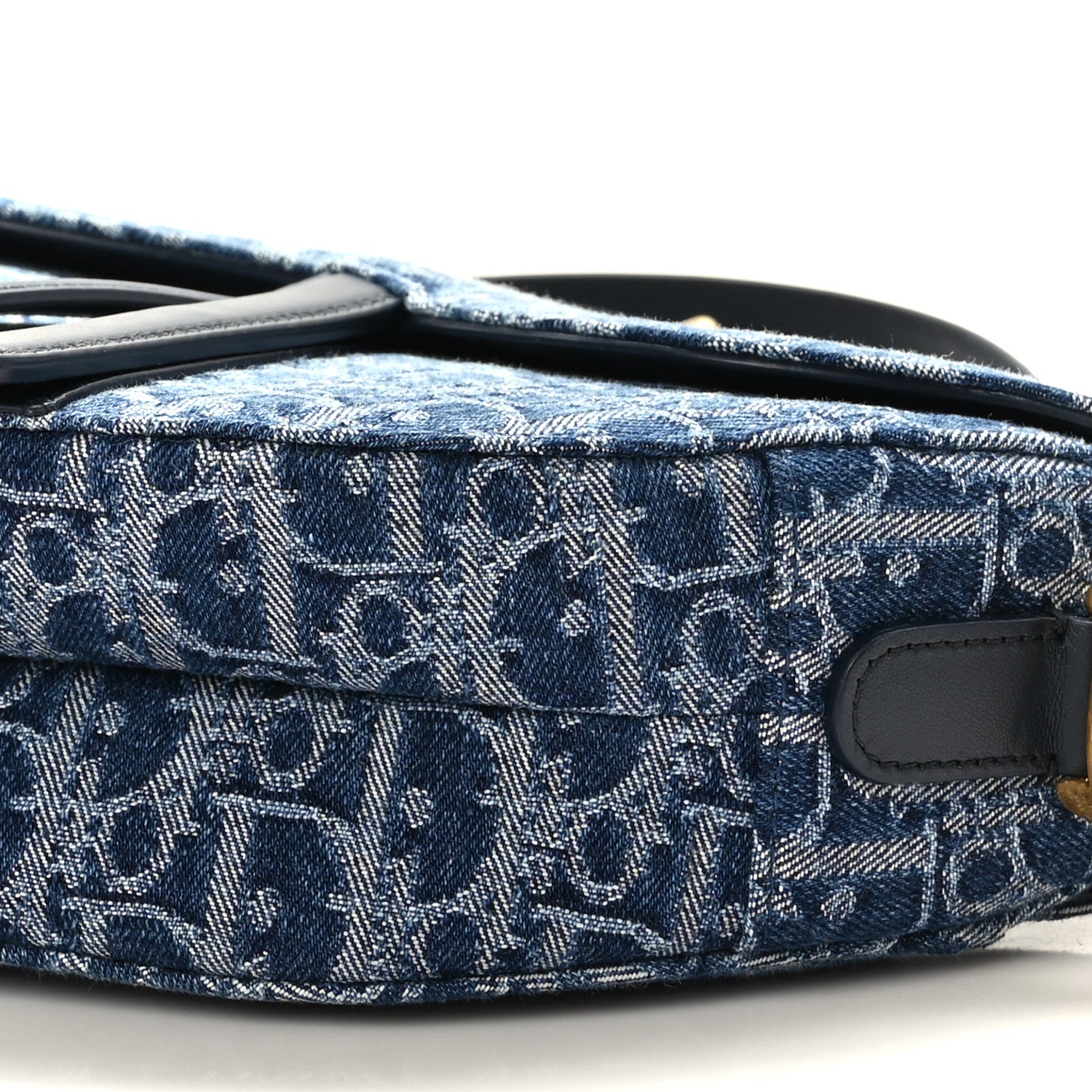 Christian Dior デニムバッグ Christian Dior Denim Oblique Jacquard Saddle Bag With Strap