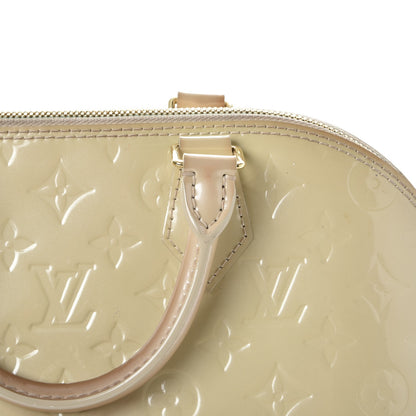 Louis Vuitton Vernis Alma PM Blanc Corail 9 of 28