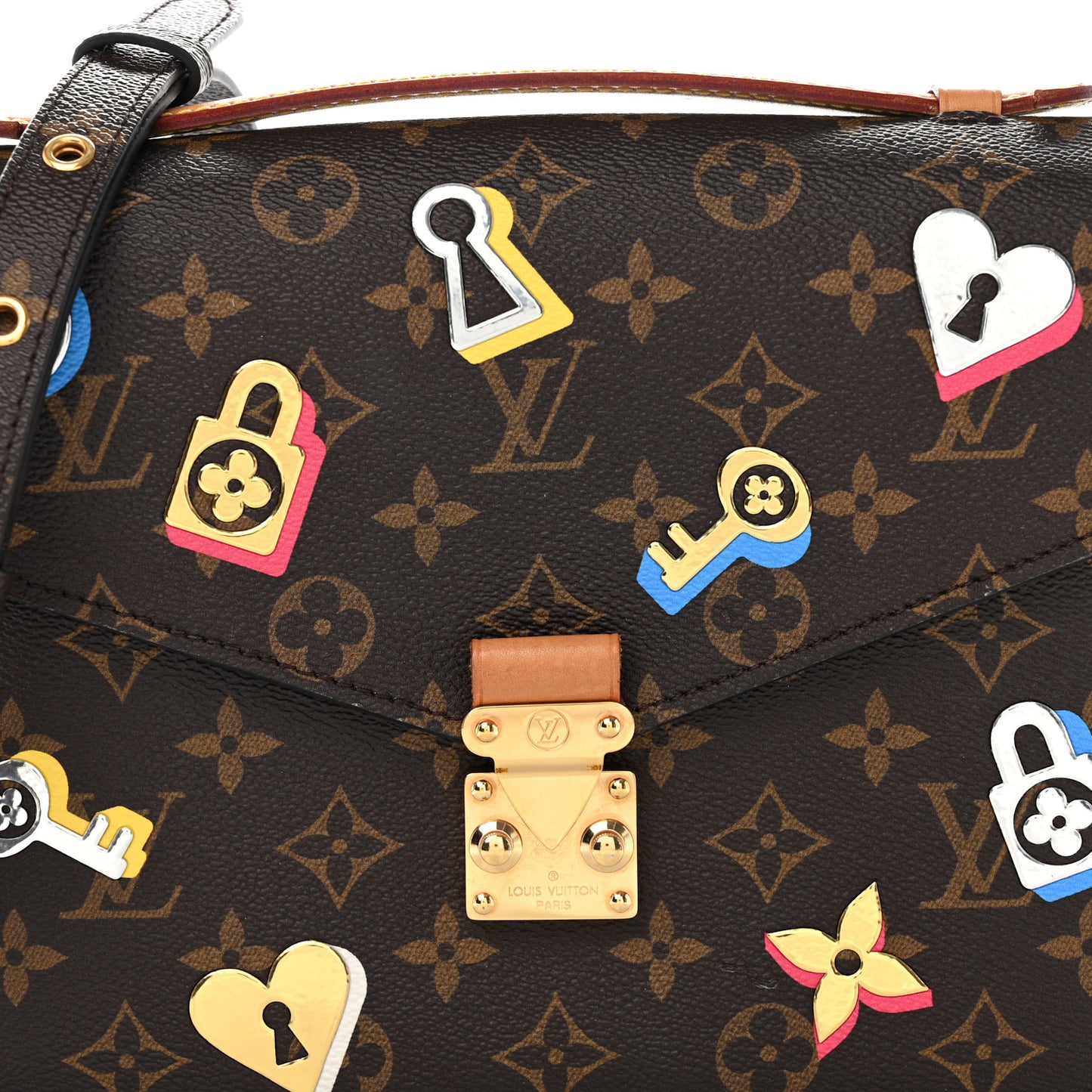 Monogram Love Lock Pochette Metis