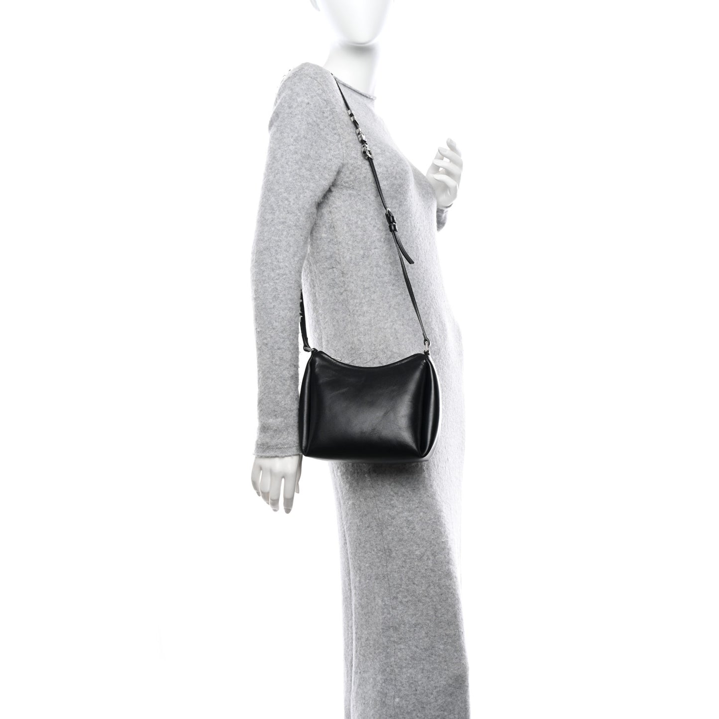 Smooth Calfskin Marquess Crossbody Bag Black