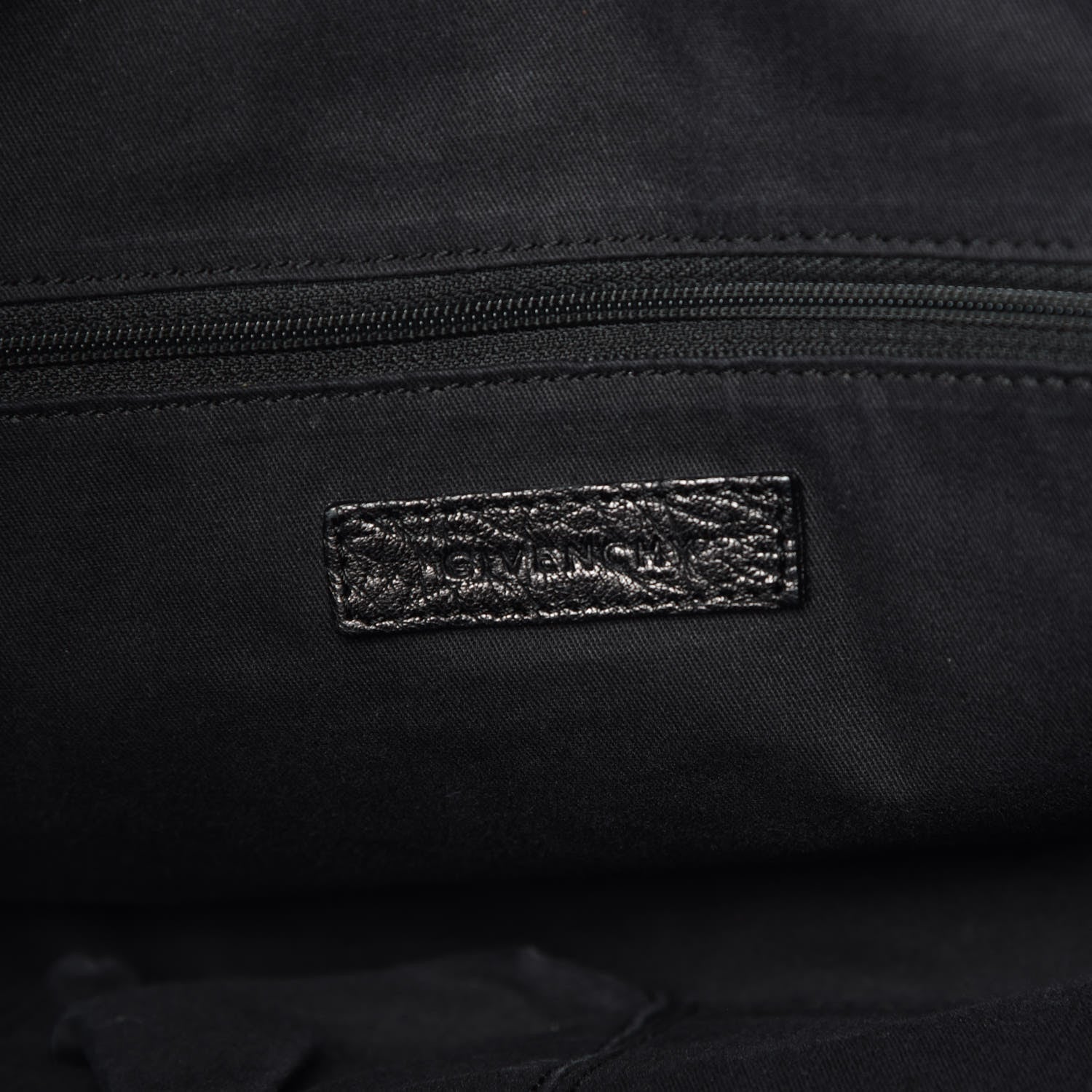 Givenchy Pebbled Sheepskin Medium Nightingale Black 9 of 12