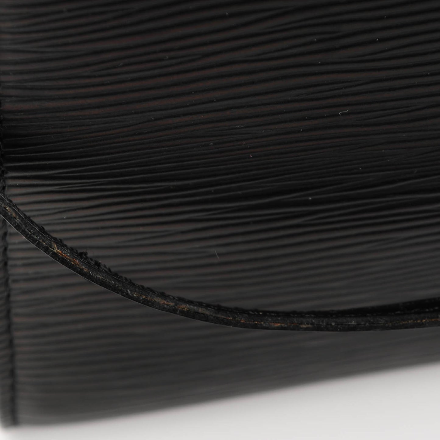 Epi Pochette Accessories 24 Black