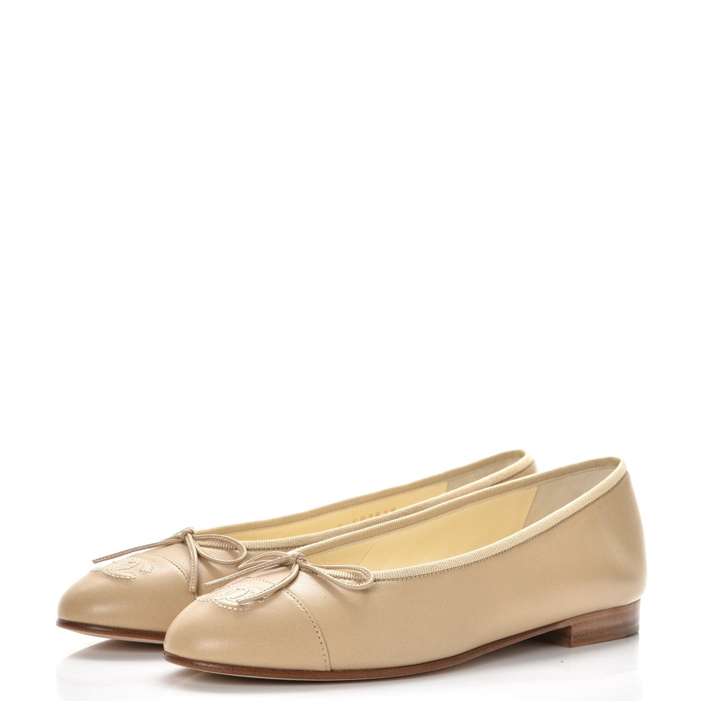 Lambskin Cap Toe CC Ballerina Flats 37.5 Light Beige