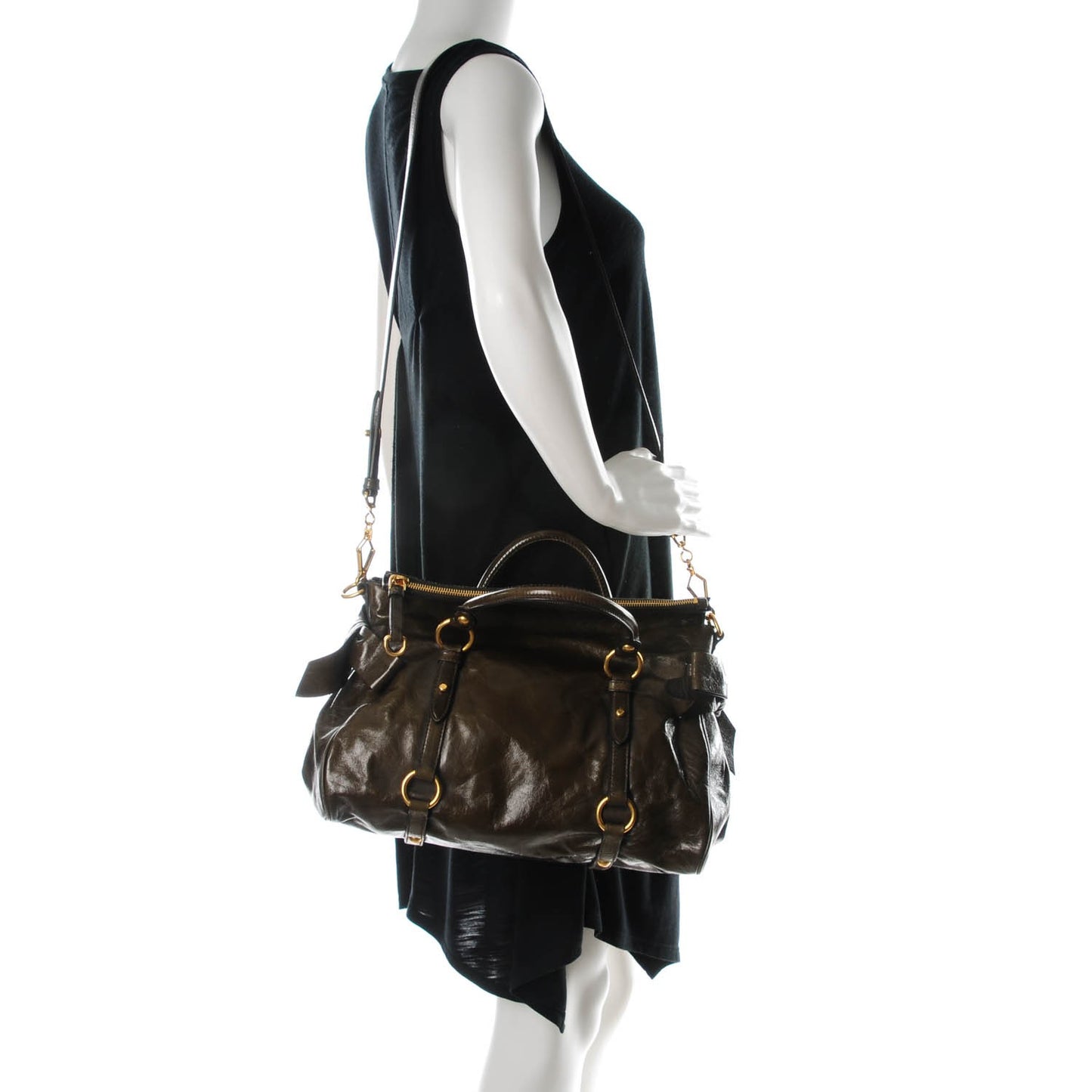 Vitello Lux Medium Bow Bag Militare
