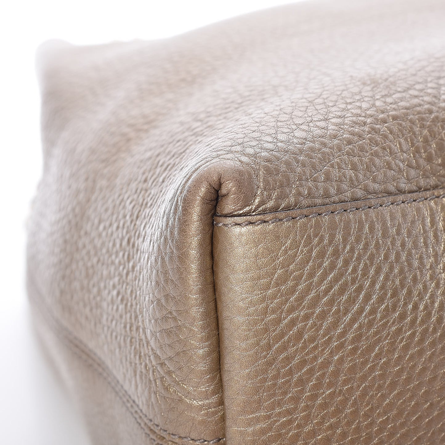 Metallic Pebbled Calfskin Medium Soho Chain Shoulder Bag Golden Beige