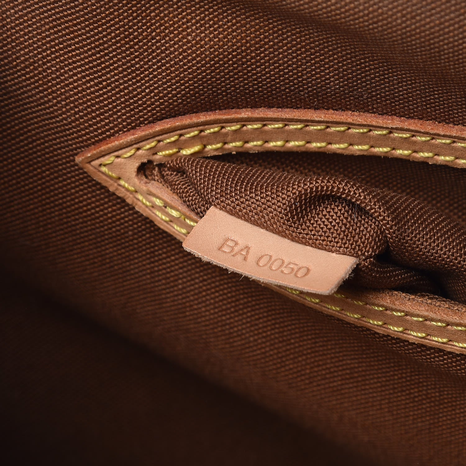 Louis Vuitton Monogram Alma PM 7 of 27