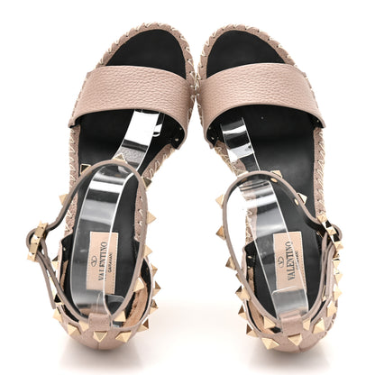 Valentino Garavani Grained Calfskin Rockstud Ankle Strap Espadrille 15/105mm Wedge Sandals 39 Rose Quartz Natural 2 of 12