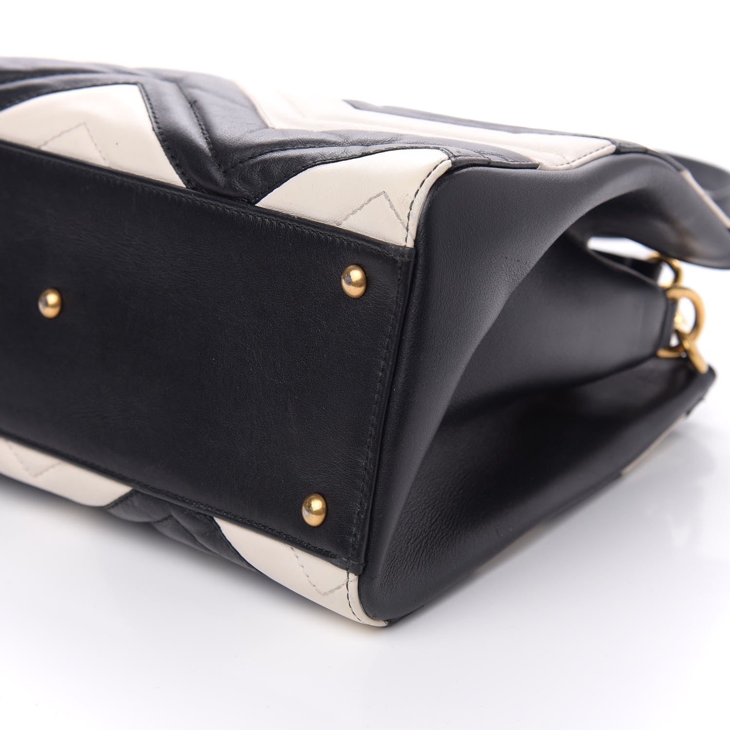 Gucci Calfskin Matelasse Small GG Marmont Tote Black White 11 of 12
