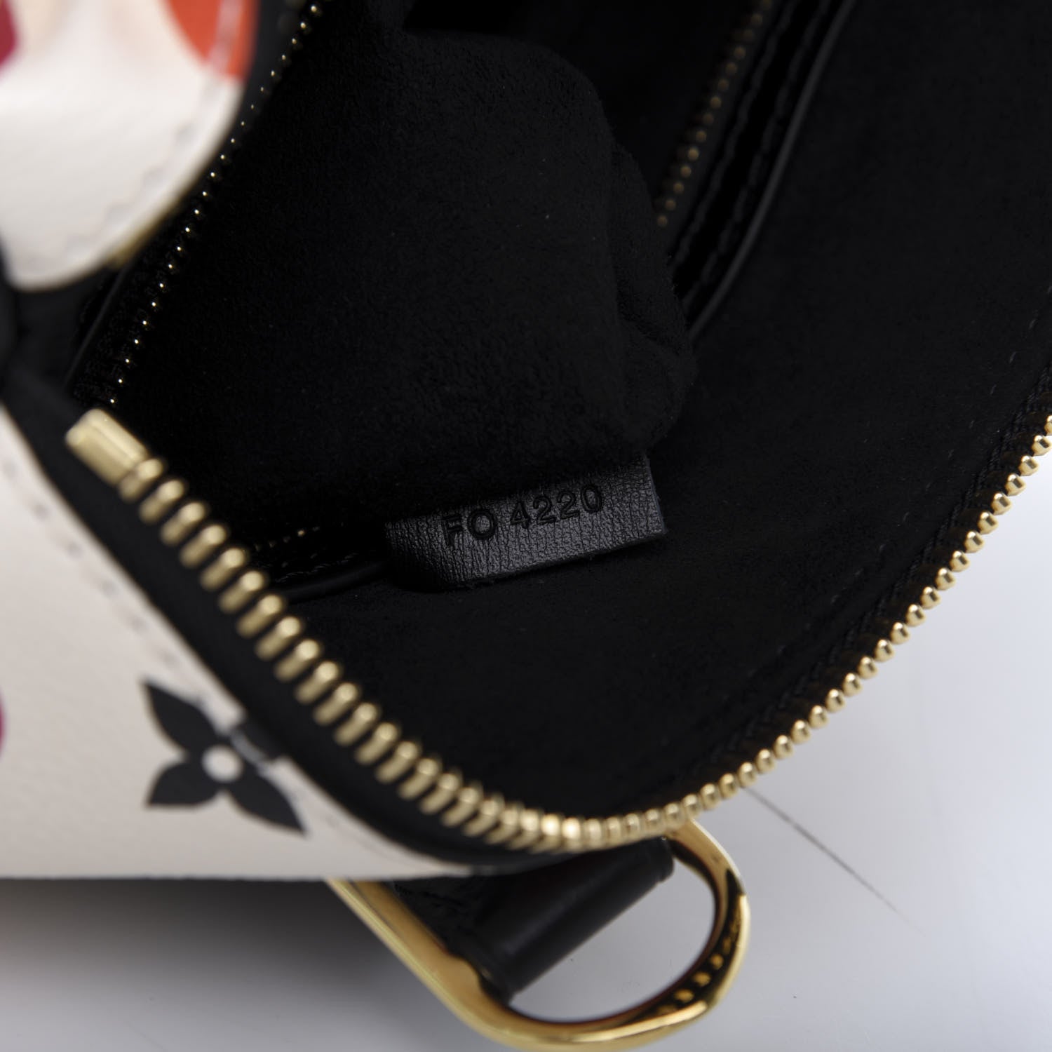 Louis Vuitton Game On Speedy Bandouliere 25 White 9 of 9