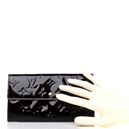 Louis Vuitton LOUIS VUITTON Vernis Sarah Wallet Rouge Fauviste 2 of 14