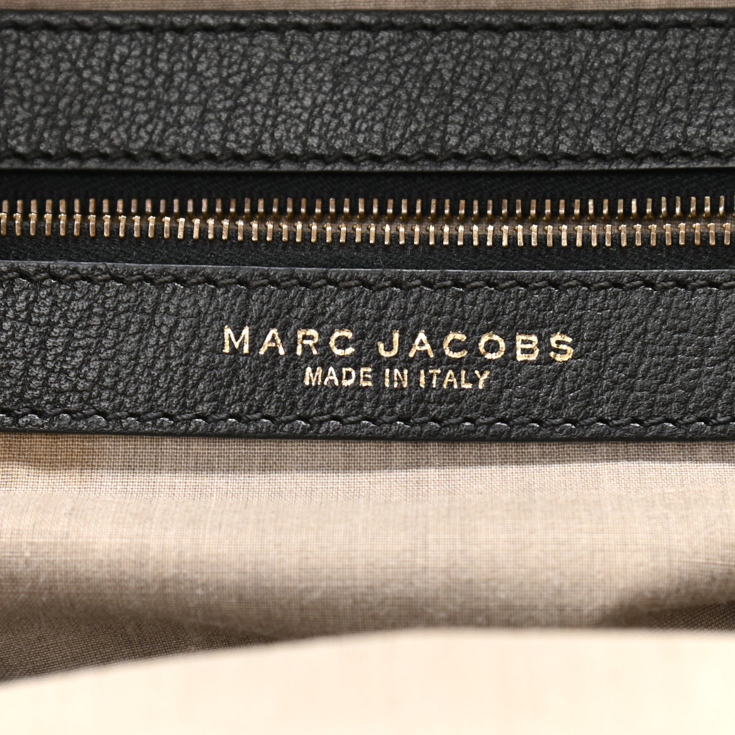 Calfskin Quilted Stam Black