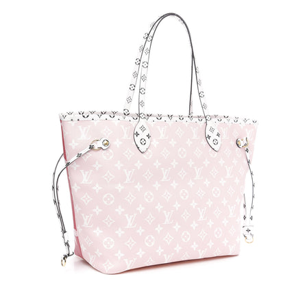 Louis Vuitton Monogram Giant Neverfull MM Rouge 3 of 10