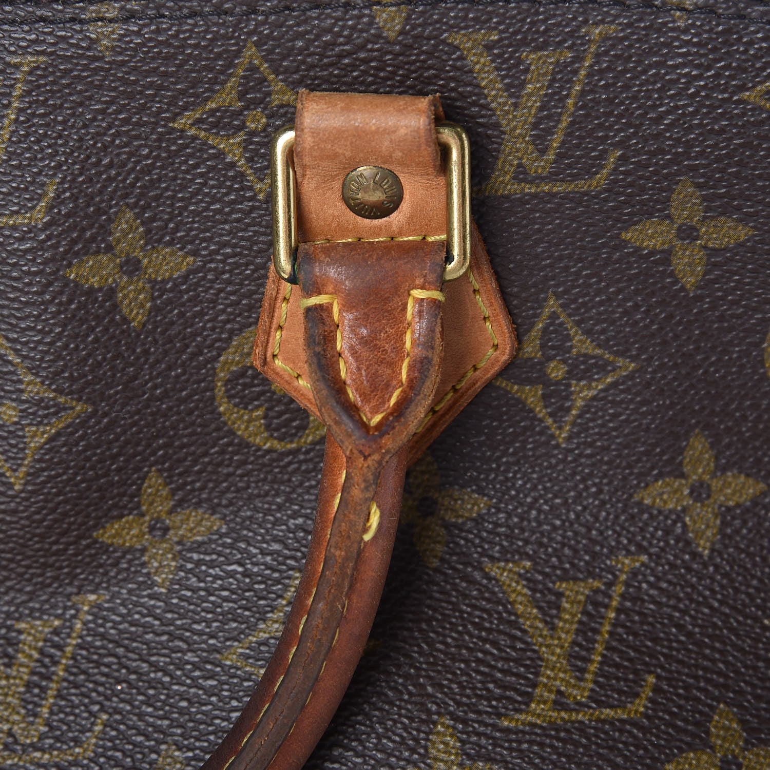 Louis Vuitton Monogram Alma PM 20 of 25