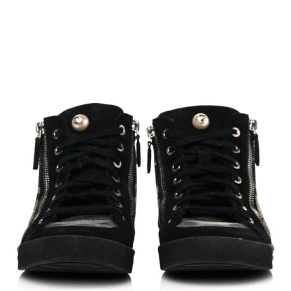 Chanel Canvas Suede CC Star Zipped High Top Sneakers 36 Black 2 of 10
