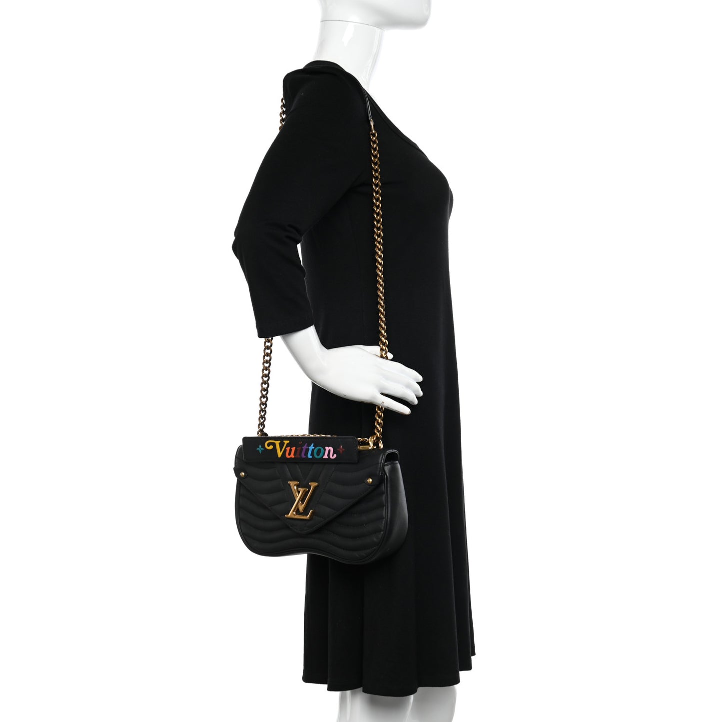 Calfskin New Wave Chain MM Black