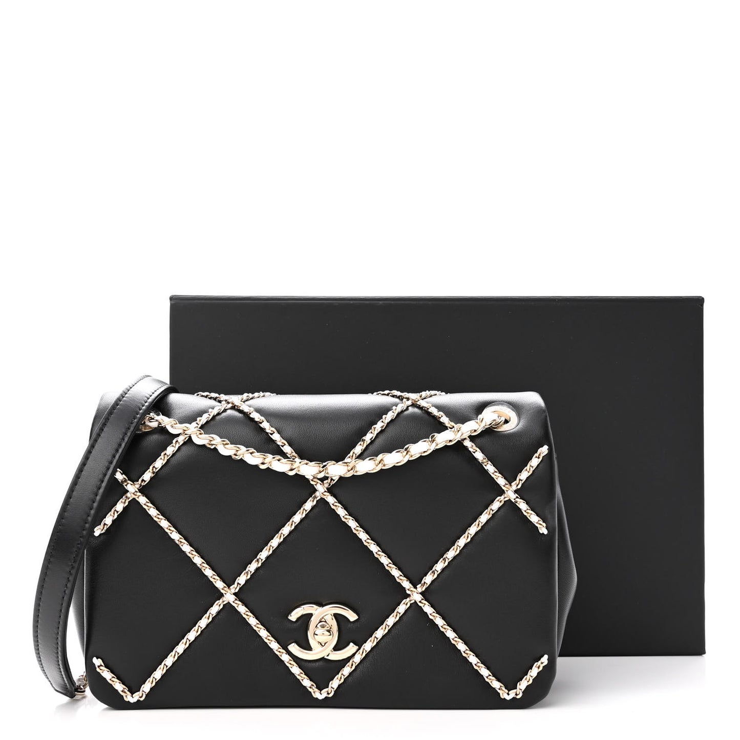 Lambskin Small Entwined Chain Flap Black