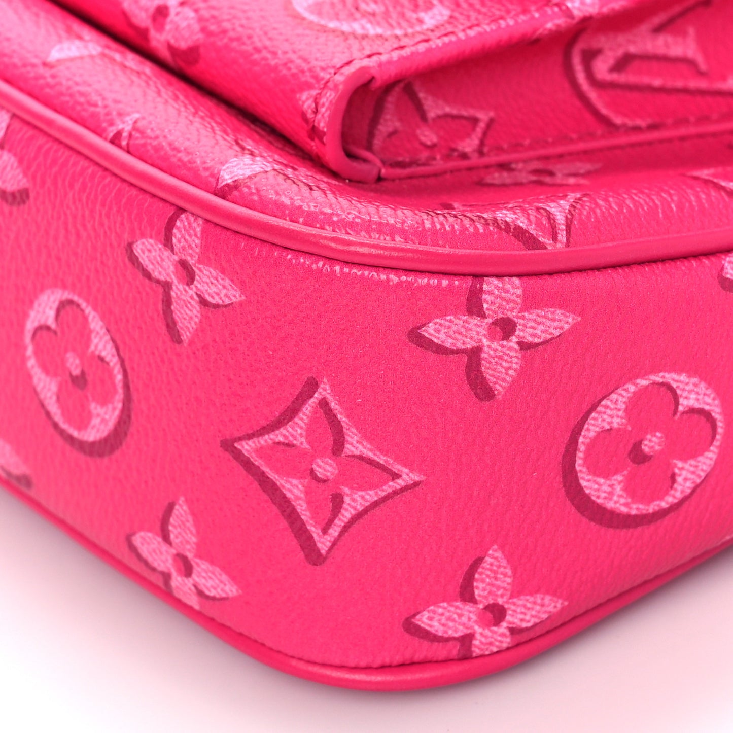 Monogram Fall For You Maxi Multi Pochette Accessories Fuchsia