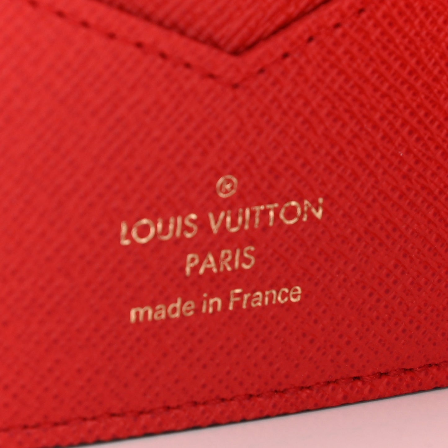 Monogram 2019 Christmas Animation Passport Cover Rouge