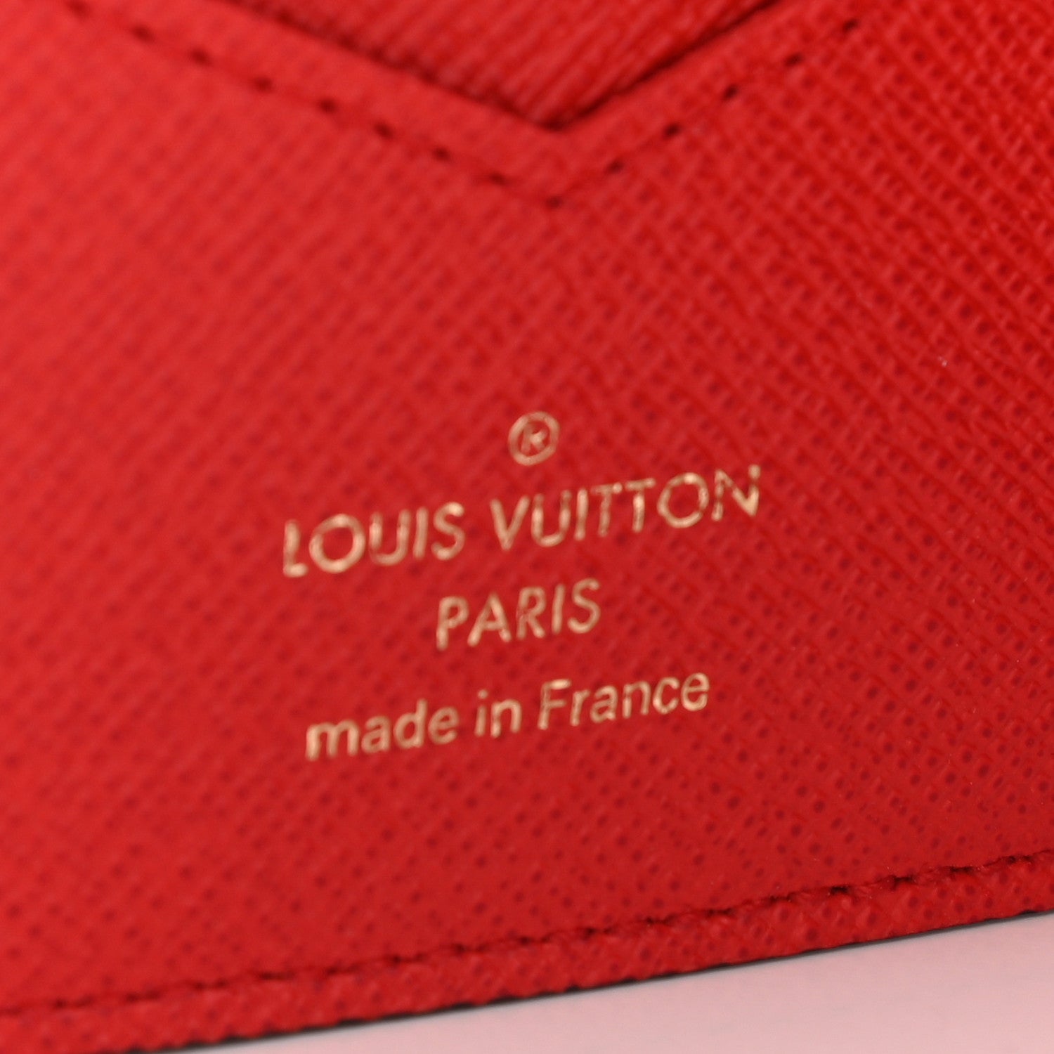 Louis Vuitton Monogram 2019 Christmas Animation Passport Cover Rouge 6 of 8