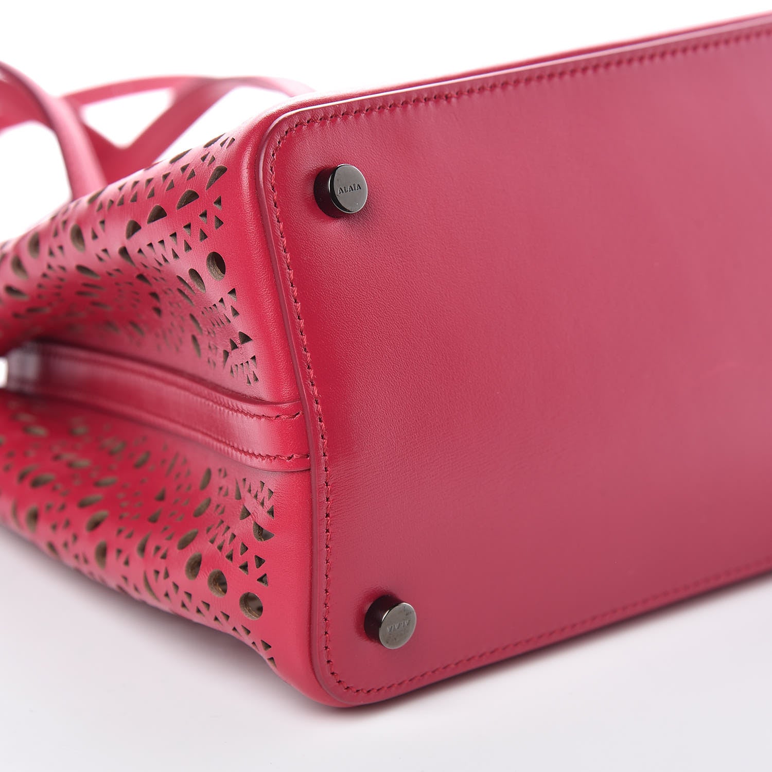 Alaia Calfskin Vienne Wave Mina 25 Bag Framboise 9 of 10