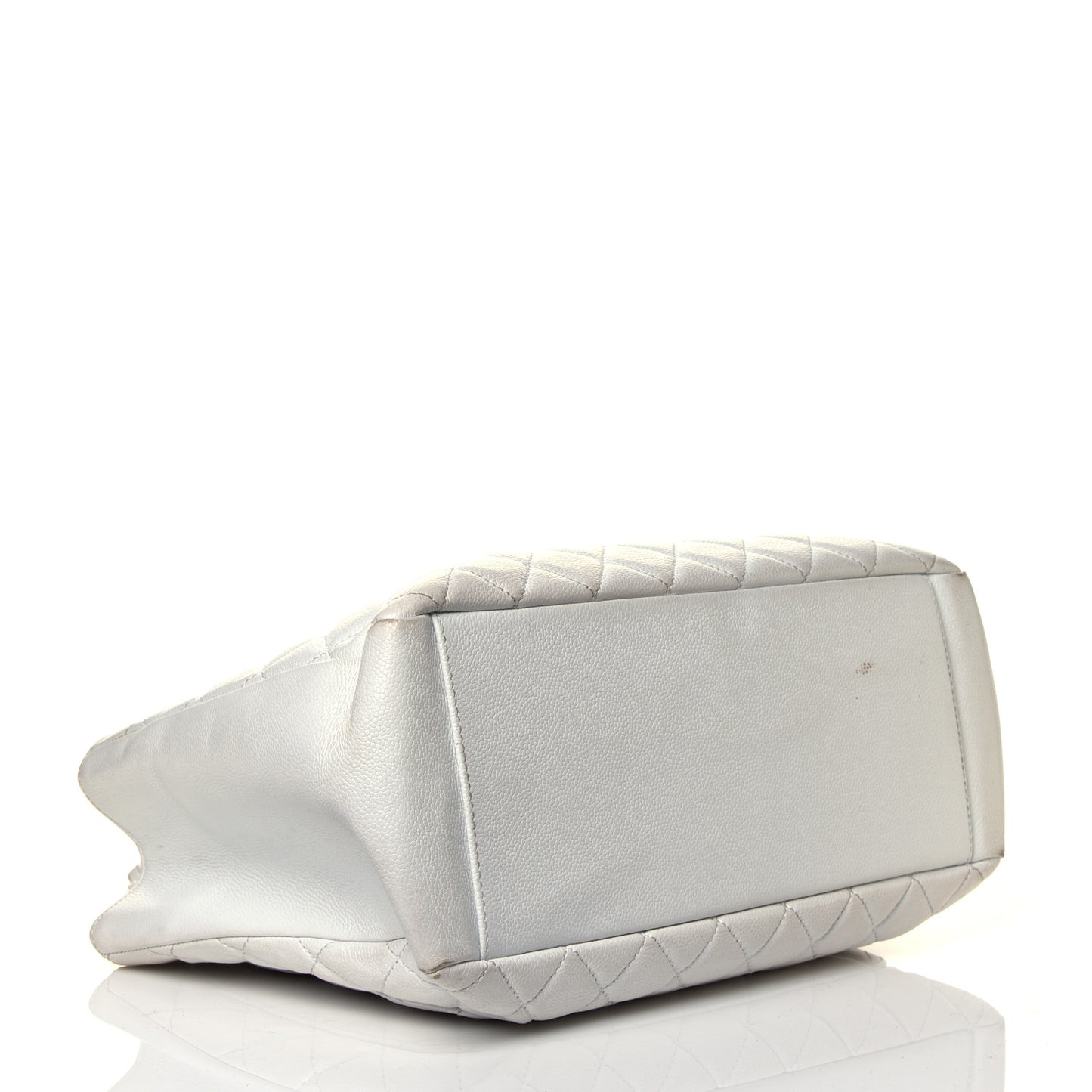 Caviar Quilted Grand Shopping Tote GST White