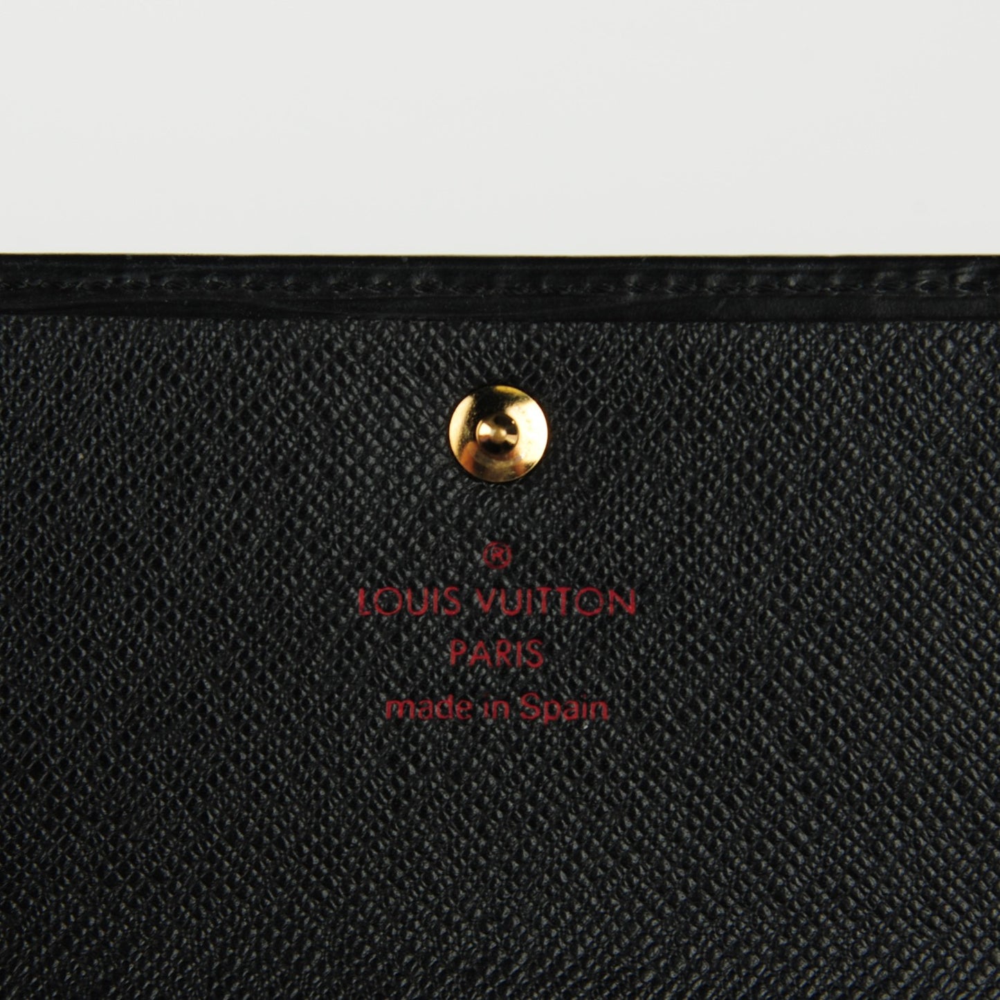 Epi Porte Tresor International Wallet Black