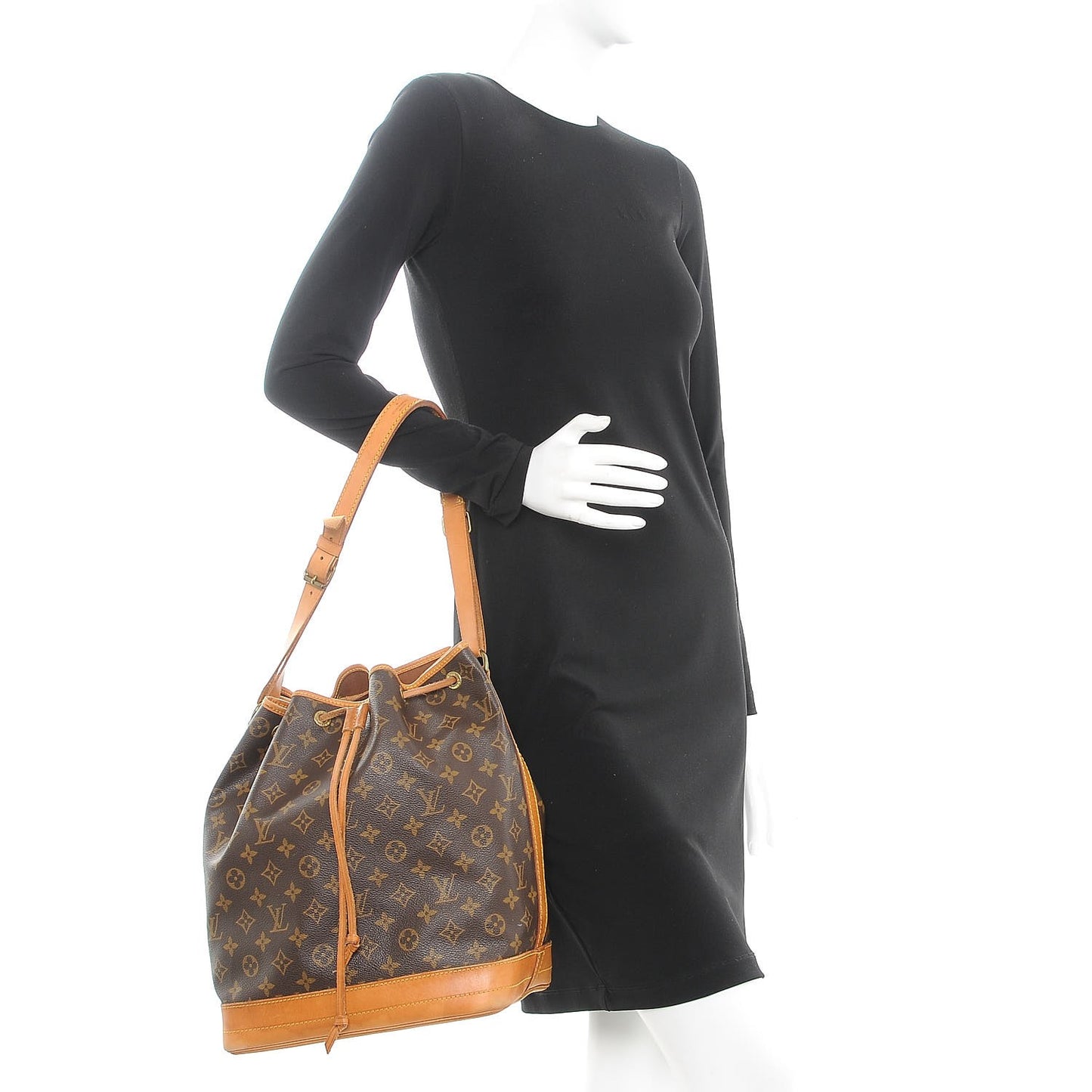 Monogram Noe