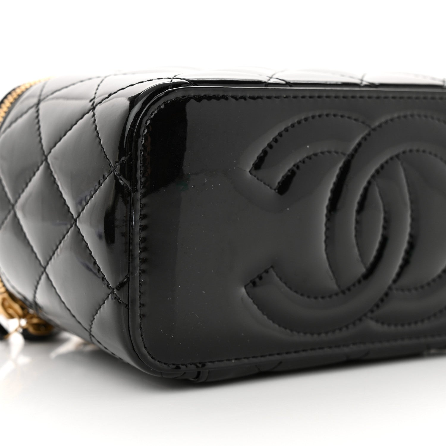 Chanel atent Enamel Quilted Small Coco Hearts Vanity Case With Chain Black 9 of 11