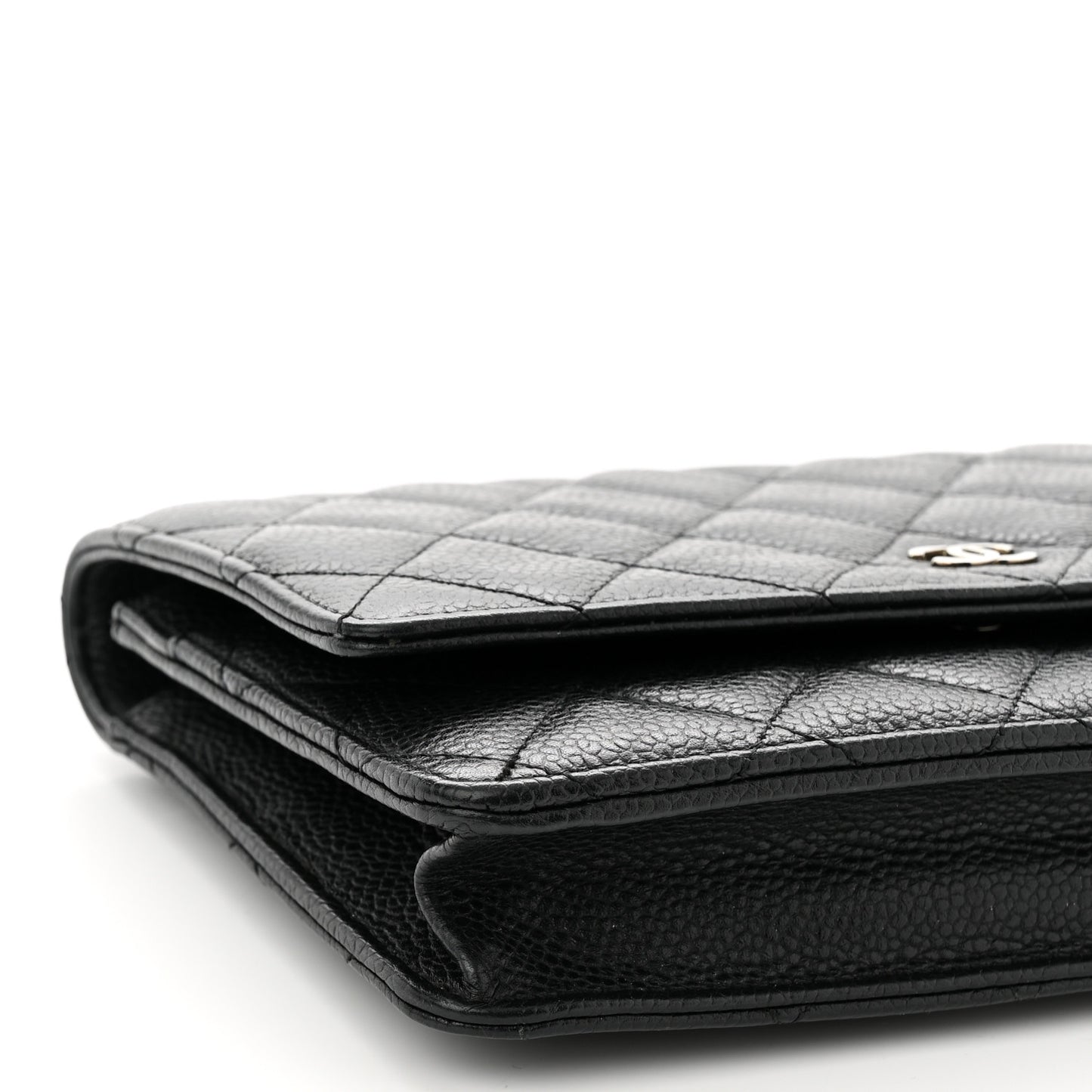 Caviar Quilted Wallet on Chain WOC Black