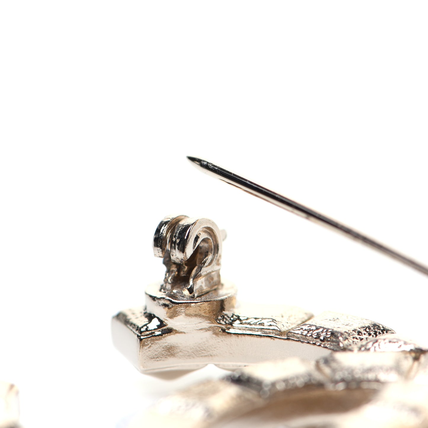Studded CC Pin Brooch Gold