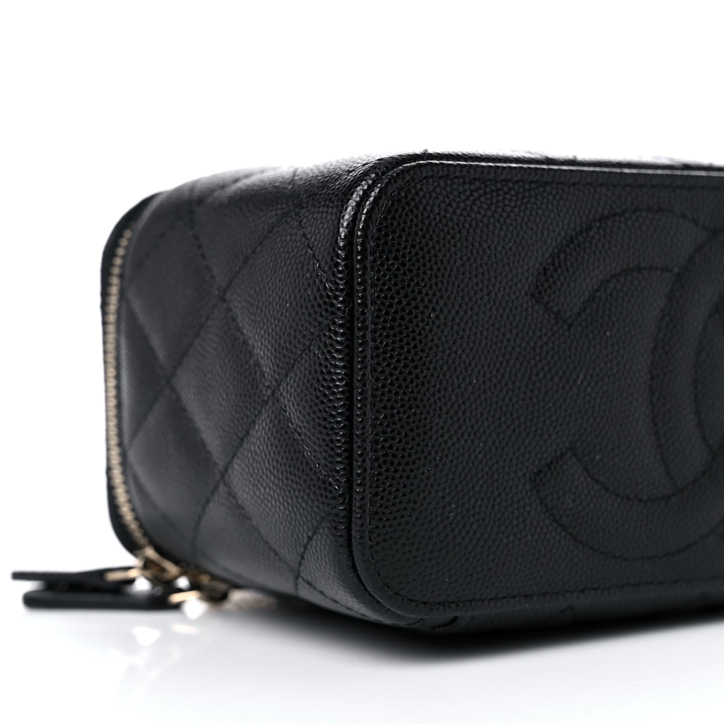 Caviar Quilted Small Vanity Case With Chain Black