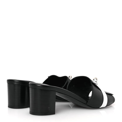 Hermes Calfskin Gigi 50 Sandals 40 White Black 5 of 14