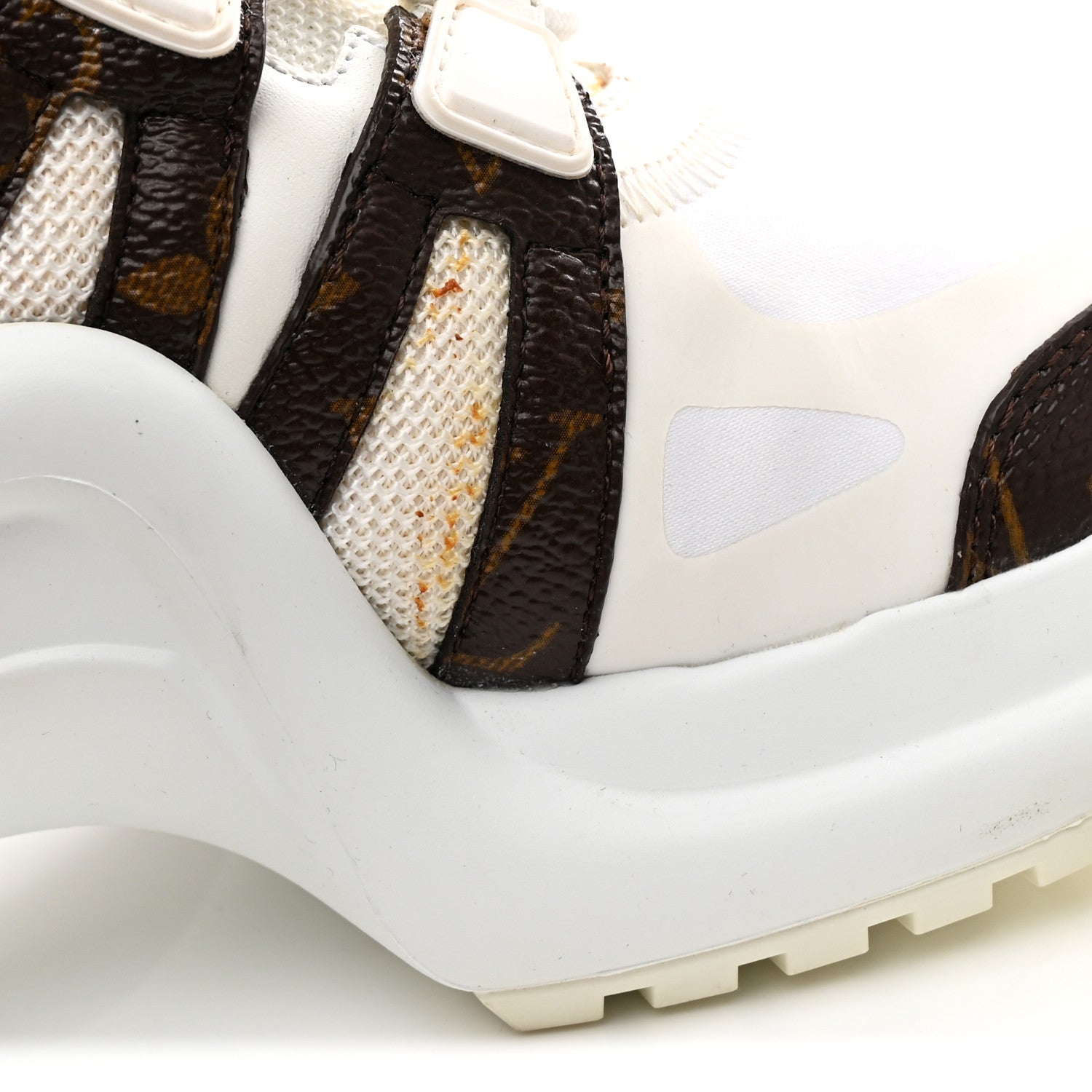 Louis Vuitton Patent Monogram LV Archlight Sneakers 40 White 11 of 11