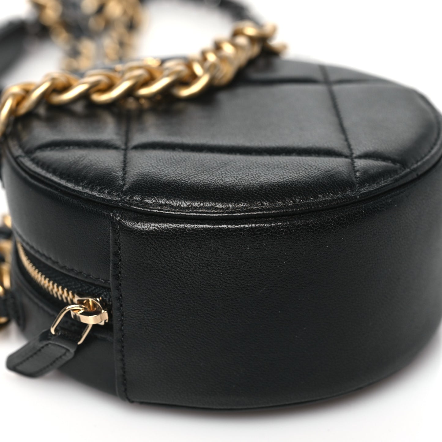 Lambskin Quilted Chanel 19 Round Clutch With Chain Black