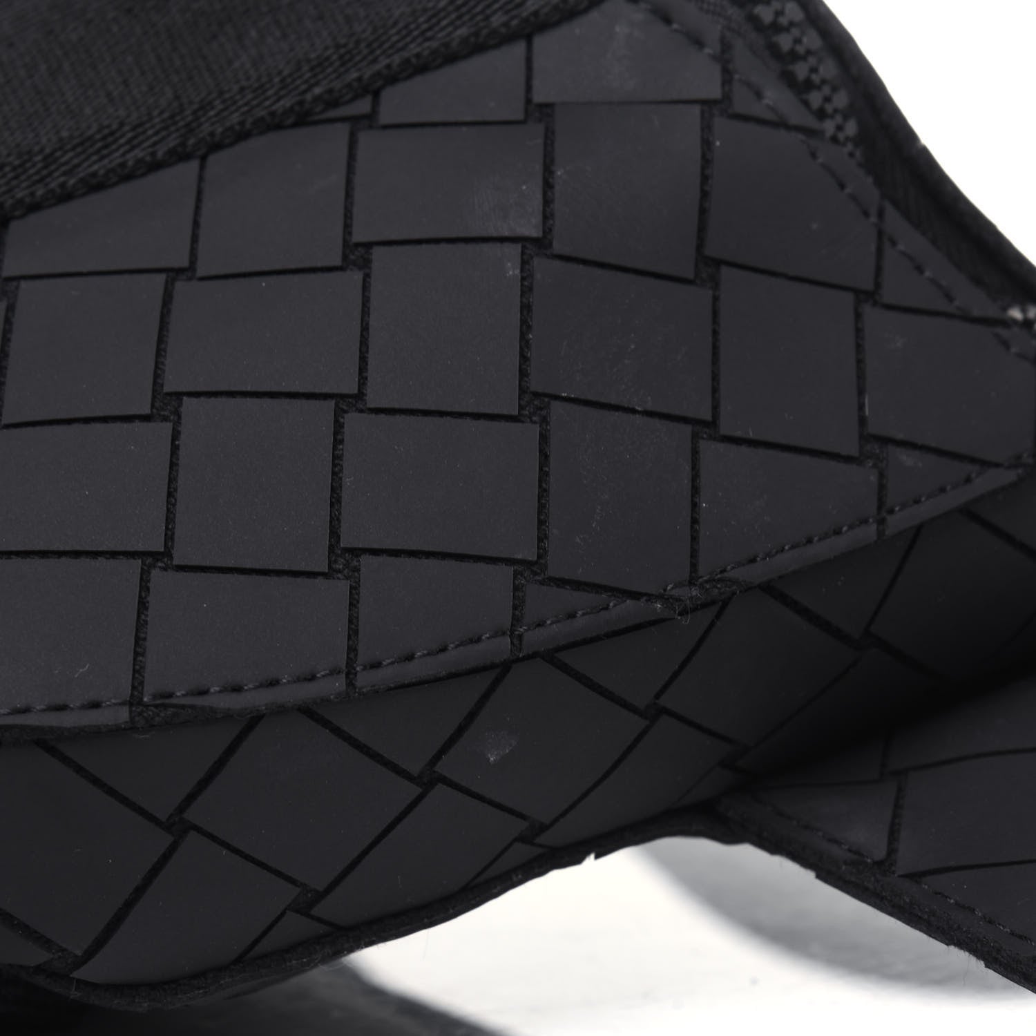 Bottega Veneta Nappa Intrecciato Carved Panels Belt Bag Black 11 of 14